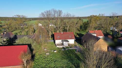 Foto - Haus zum Kaufen in Wiesengrund 163.000,00 € 175 m²