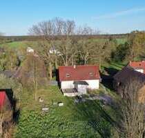 Haus zum Kaufen in Wiesengrund 163.000,00 € 175 m²