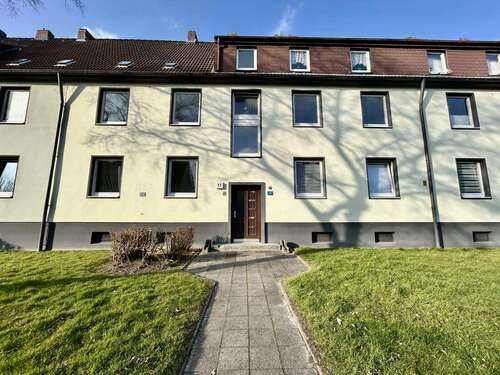 Foto - Wohnung zum Mieten in Wilhelmshaven 339,00 € 45.78 m²