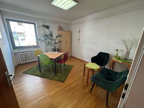 Foto - Büro in Köln 500,00 € 35 m² - 500,00&nbsp;EUR Kaltmiete, ca.&nbsp; 35,00&nbsp;m&sup2;