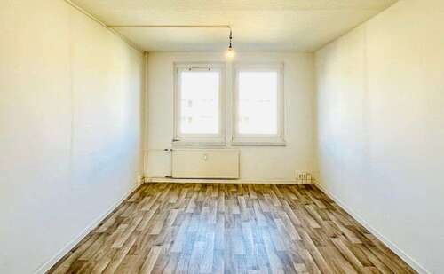 Foto - Wohnung zum Mieten in Freital 357,67 € 61.14 m²