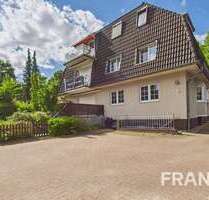 Haus zum Kaufen in Hamburg 1.650.000,00 € 459 m²