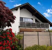 Haus zum Kaufen in Radevormwald 315.000,00 € 261.69 m²