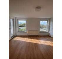 Wohnung zum Mieten in Halle 375,00 € 44.19 m²