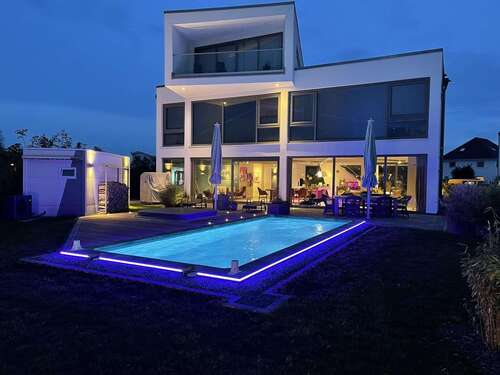 Foto - Haus zum Kaufen in Bad Bramstedt 2.750.000,00 € 373 m²