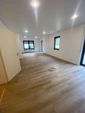 Foto - Wohnung zum Mieten in Staudernheim 1.370,00 € 118 m²