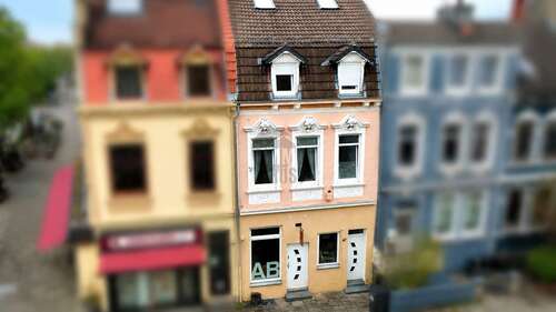 Foto - Haus zum Kaufen in Bremen 344.000,00 € 210 m²