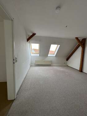 Foto - Wohnung zum Mieten in Halle 450,00 € 72 m²