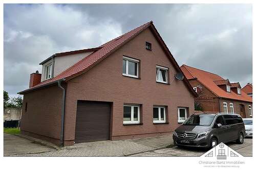 Foto - Haus zum Kaufen in Neukloster 134.750,00 € 100 m²