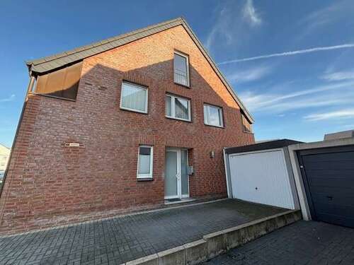 Foto - Haus zum Kaufen in Mönchengladbach 448.000,00 € 140 m²