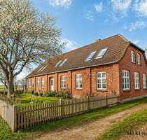 Haus zum Kaufen in Pellworm 840.000,00 € 255 m²