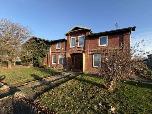 Foto - Haus zum Kaufen in Oldenbüttel 139.000,00 € 160 m²