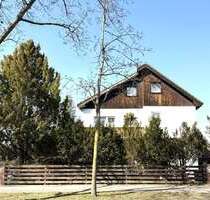 Haus zum Kaufen in Berlin 1.100.000,00 € 216 m²