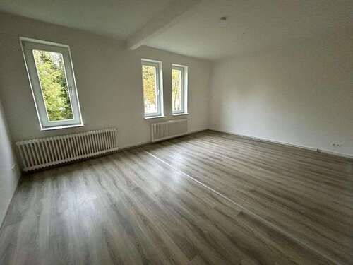 Foto - Wohnung zum Mieten in Wilhelmshaven 429,00 € 62.1 m²