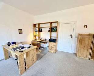 Büro in Berlin-Köpenick 348,00 € 13.5 m²