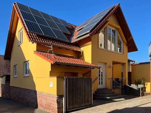 Foto - Haus zum Kaufen in Großheubach 369.000,00 € 145 m²