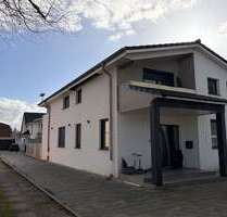 Haus zum Kaufen in Osterrönfeld 869.000,00 € 324 m²