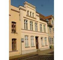Haus zum Kaufen in Güstrow 350.000,00 € 298 m²