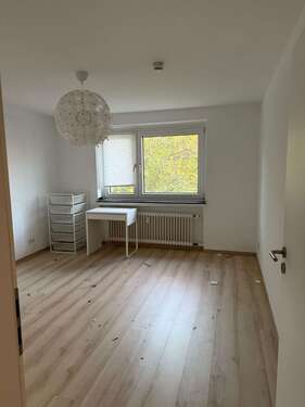 Foto - Wohnung zum Mieten in Duisburg-Alt Hamborn 550,00 € 73.71 m²