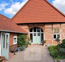 Haus zum Kaufen in Nienstädt 489.000,00 € 251 m²