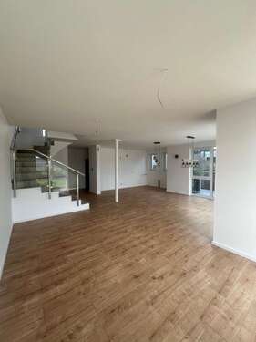 Foto - Haus zum Mieten in Rümmelsheim 2.000,00 € 182 m²