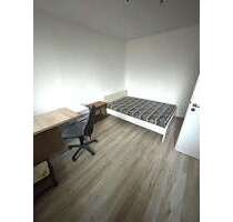 Wohnung zum Mieten in Krefeld 400,00 € 45 m²