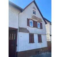 Haus zum Kaufen in Wölfersheim 150.000,00 € 170 m²