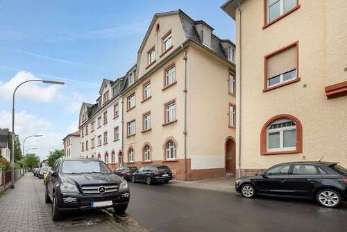 Foto - Haus zum Kaufen in Neu-Isenburg 1.319.000,00 € 419.2 m²