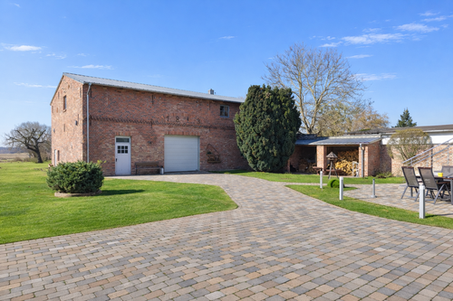 Foto - Haus zum Kaufen in Wandlitz OT Klosterfelde 729.000,00 € 195 m²