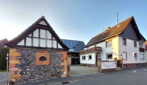 Foto - Haus zum Kaufen in Glauburg 454.000,00 € 231 m²