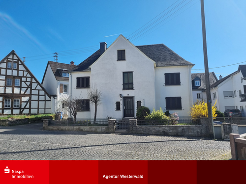 Foto - Haus zum Kaufen in HadamarNiederzeuzheim 315.000,00 € 128 m²