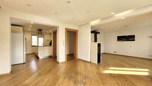 Foto - Haus zum Kaufen in Erzingen (Klettgau) 349.000,00 € 107 m²