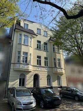 Foto - Haus zum Kaufen in Krefeld 515.000,00 € 353 m²