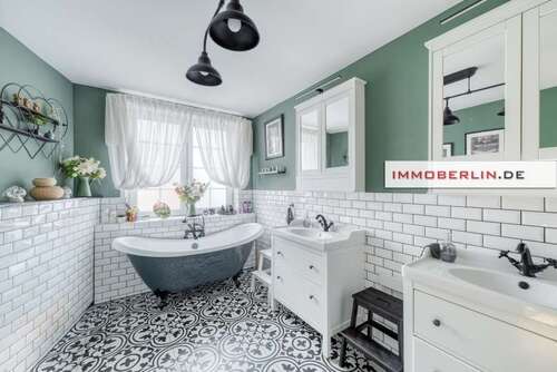 Foto - Haus zum Kaufen in Golßen 569.000,00 € 250 m²