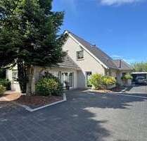 Haus zum Kaufen in Kiebitzreihe 830.000,00 € 260.3 m²