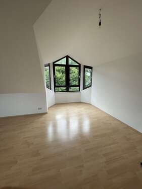 Foto - Wohnung zum Mieten in Taufkirchen 888,66 € 62.67 m²