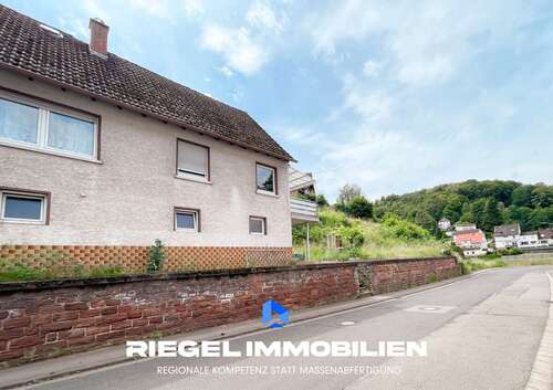 Foto - Haus zum Kaufen in Pirmasens Niedersimten 89.000,00 € 102.24 m²