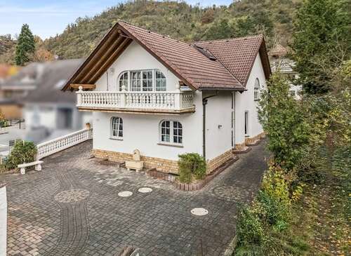 Foto - Haus zum Kaufen in Lahnstein 780.000,00 € 327 m²