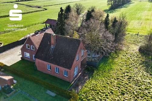 Foto - Haus zum Kaufen in Weener 259.000,00 € 200 m²