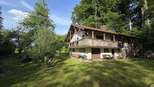 Foto - Haus zum Kaufen in Tacherting 695.000,00 € 125 m²
