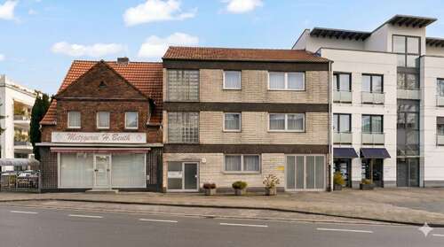 Foto - Haus zum Kaufen in Pulheim 949.000,00 € 330 m²
