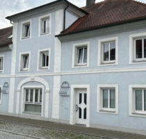 Haus zum Kaufen in Schillingsfürst 440.000,00 € 349 m²