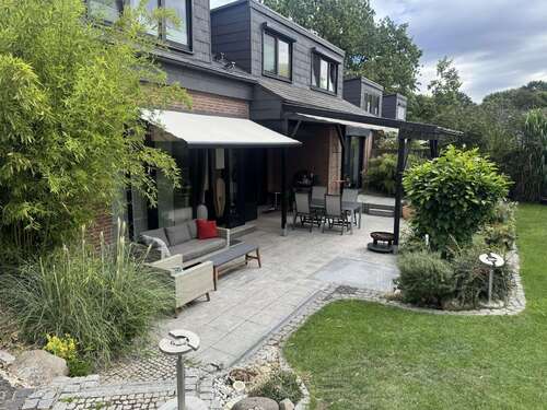 Foto - Haus zum Kaufen in Langenhagen 876.000,00 € 273 m²