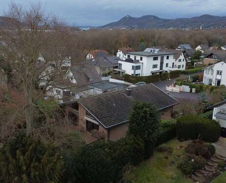 Foto - Haus zum Kaufen in Rheinbreitbach 750.000,00 € 216 m²