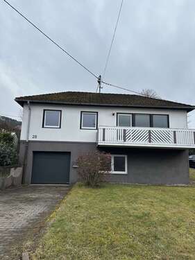 Foto - Haus zum Kaufen in Neckargerach 299.000,00 € 136 m²