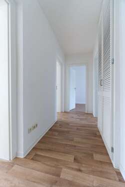 Foto - Wohnung zum Mieten in Schönebeck 348,00 € 58 m²