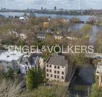 Haus zum Kaufen in Hamburg 2.850.000,00 € 351 m²