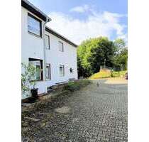 Haus zum Kaufen in Hallgarten 495.000,00 € 550 m²