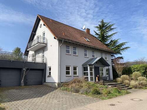 Foto - Haus zum Mieten in Steinbach (Donnersberg) 2.350,00 € 235 m²