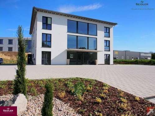 Foto - Büro in Schallstadt 2.475,00 € 198 m²